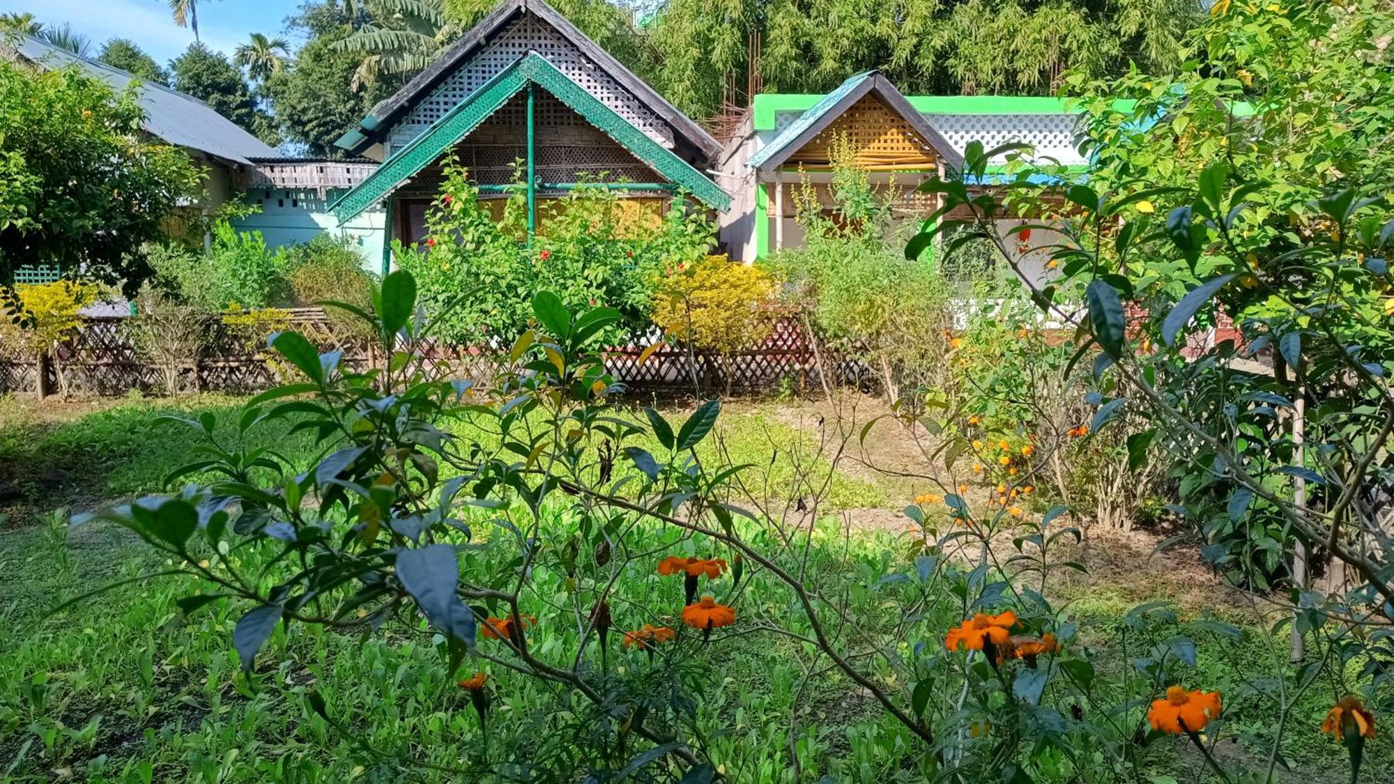 Jyoti Home Bamboo Garden Lodge Majuli Buitenkant foto